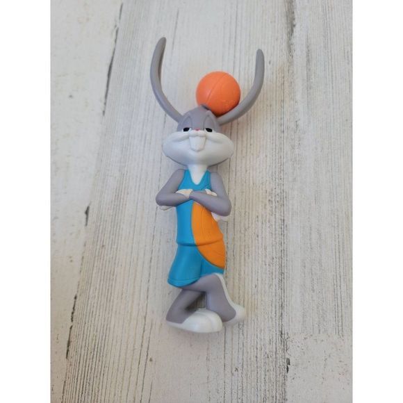 Bugs Bunny McDonald's 2022 tune squad space jam toy - Picture 2 of 6